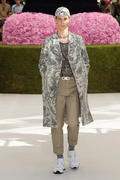 Look 21